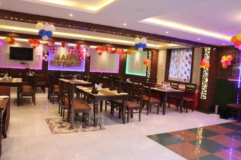 Hotel Shakti & Banquet By WB Inn
