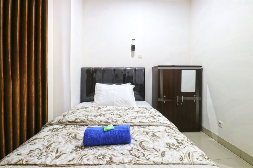Saloka Guest House & Residence