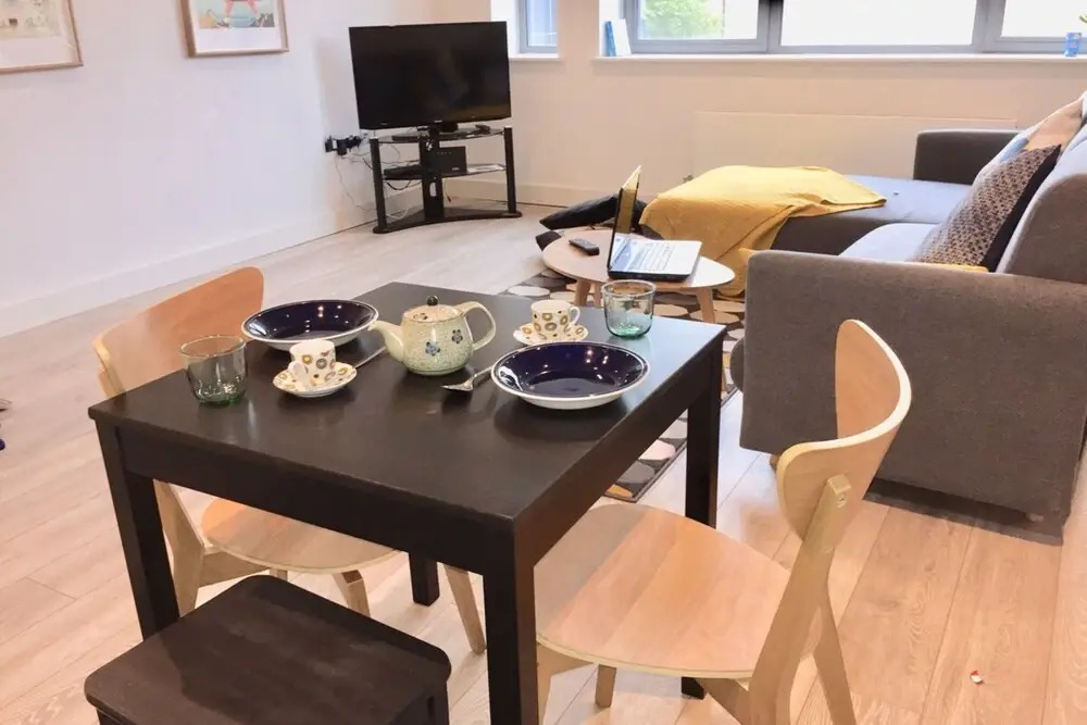 Modern 1 Bedroom Apartment in the City Centre