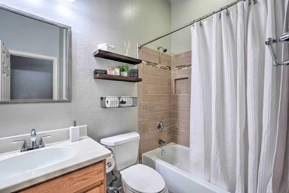 Play Pool, Grill Out! Group-Friendly Glendale Home