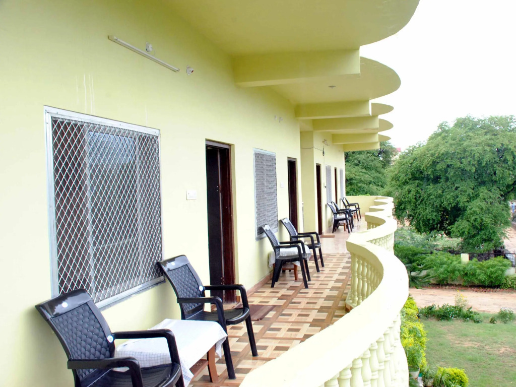 Hotel Hillview Pushkar