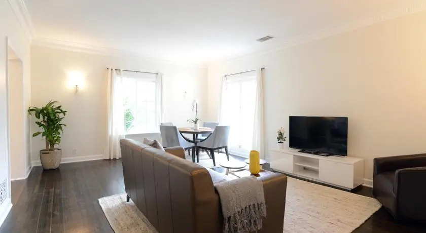 Beverly Hills Suite