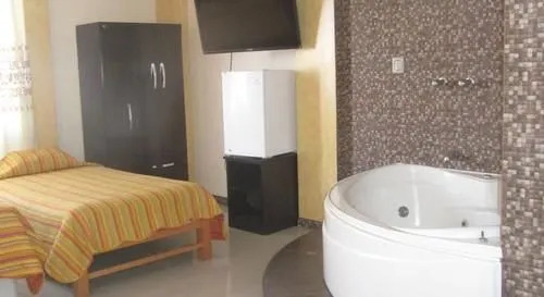 Hostal Karamolle