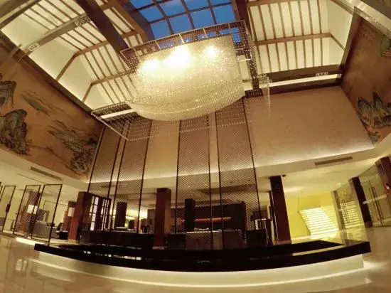 Huajiacun Resort Hotel