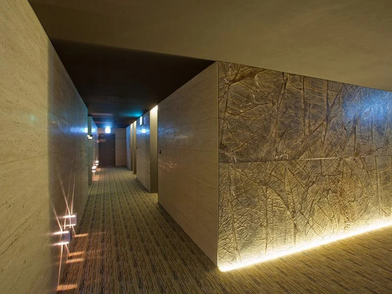La Tree Hotel