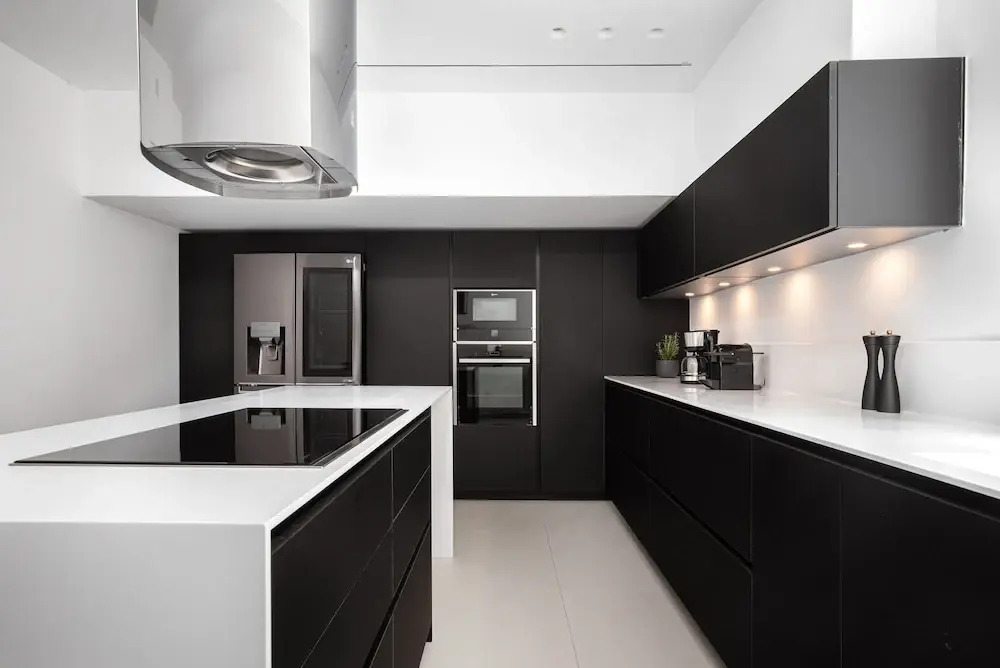 Black Stone Villa