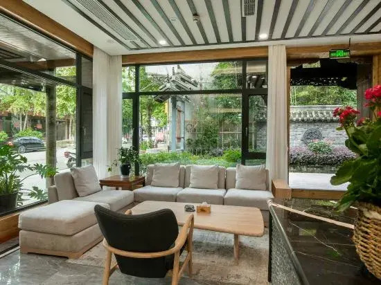 Hem Hotel (Chongzhou Jiezi Ancient Town)