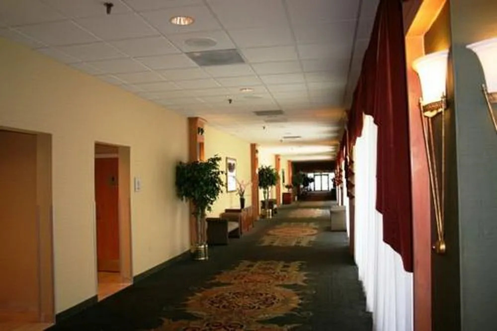 Holiday Inn Somerset-bridgewater