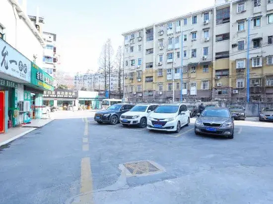 Qingmu Boutique Hotel
