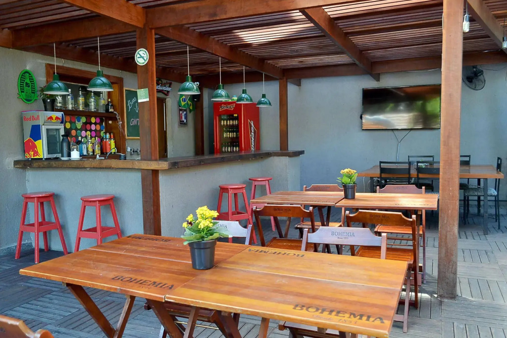 Botanic Hostel