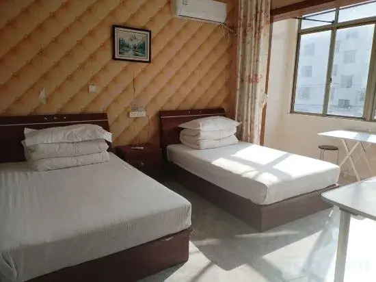 Shanghai Xiangyi Hotel