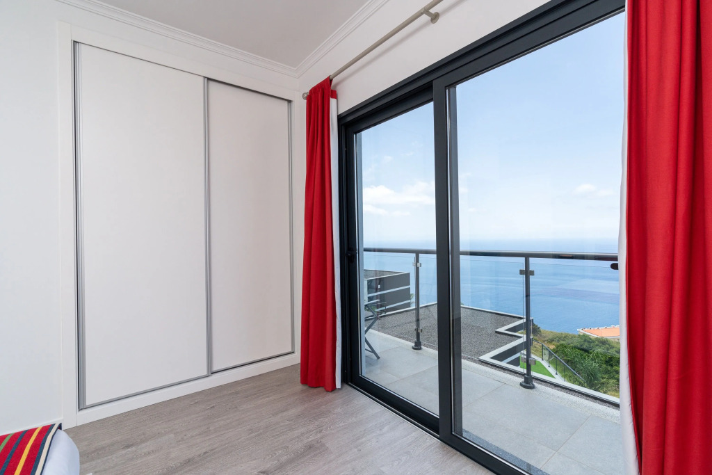 Contemporary Villas | Sunset Cliff 2