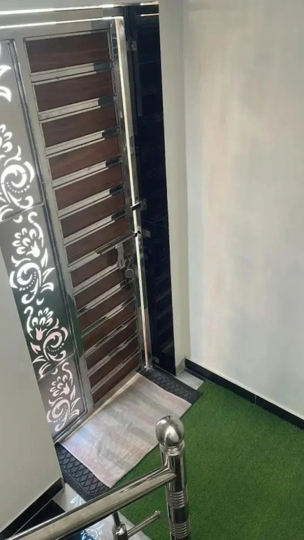 Janki Palace Hotel & Restaurant