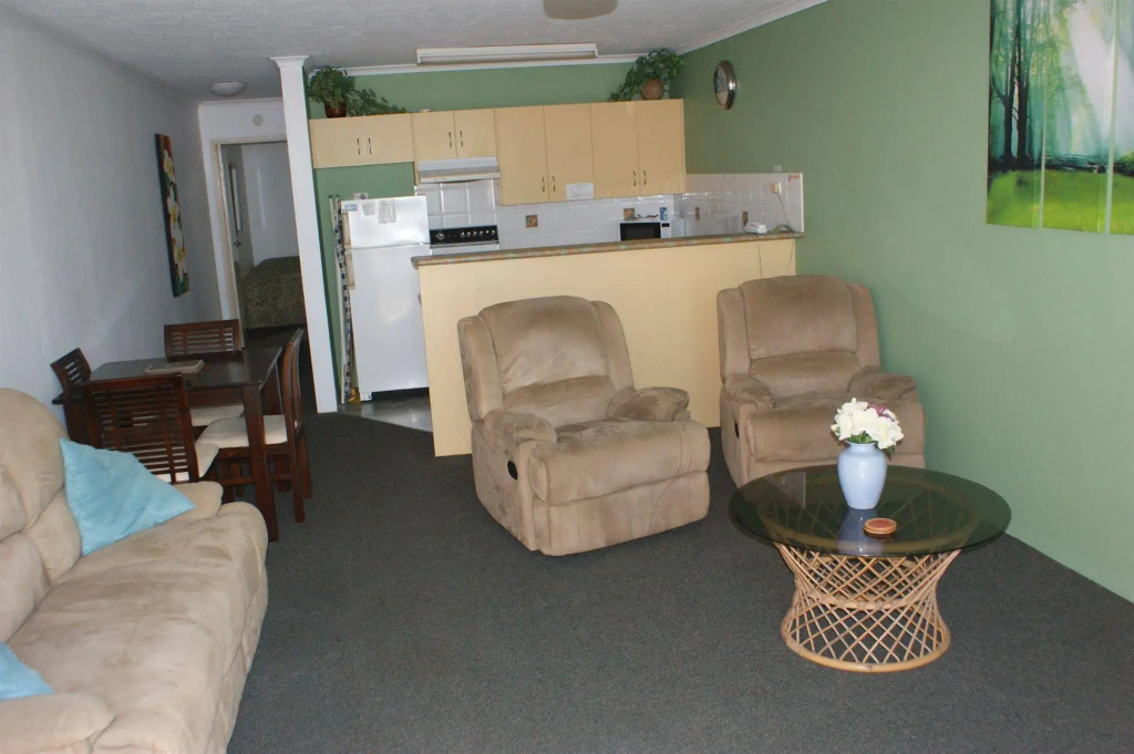 Kirra Vista Apartments Unit 18