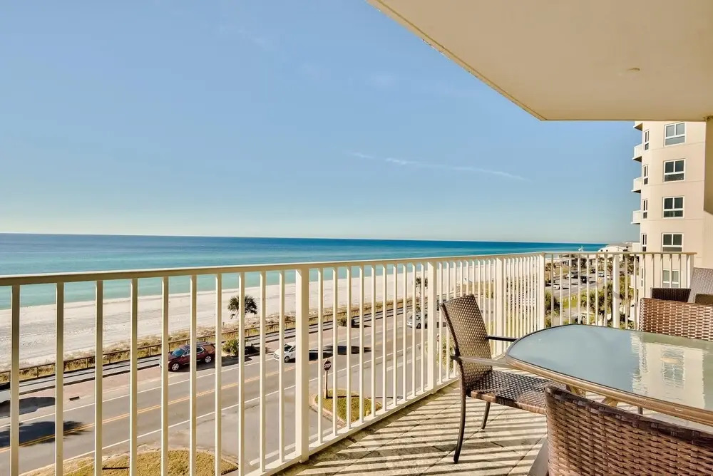 Majestic Sun 414B-3BR 3BA- flr 4- (10)