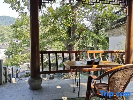 Yinshan Ancient Village Homestay