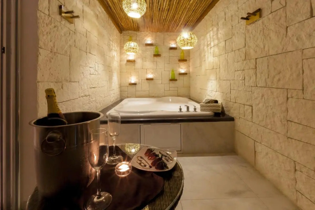 Soho Playa Hotel