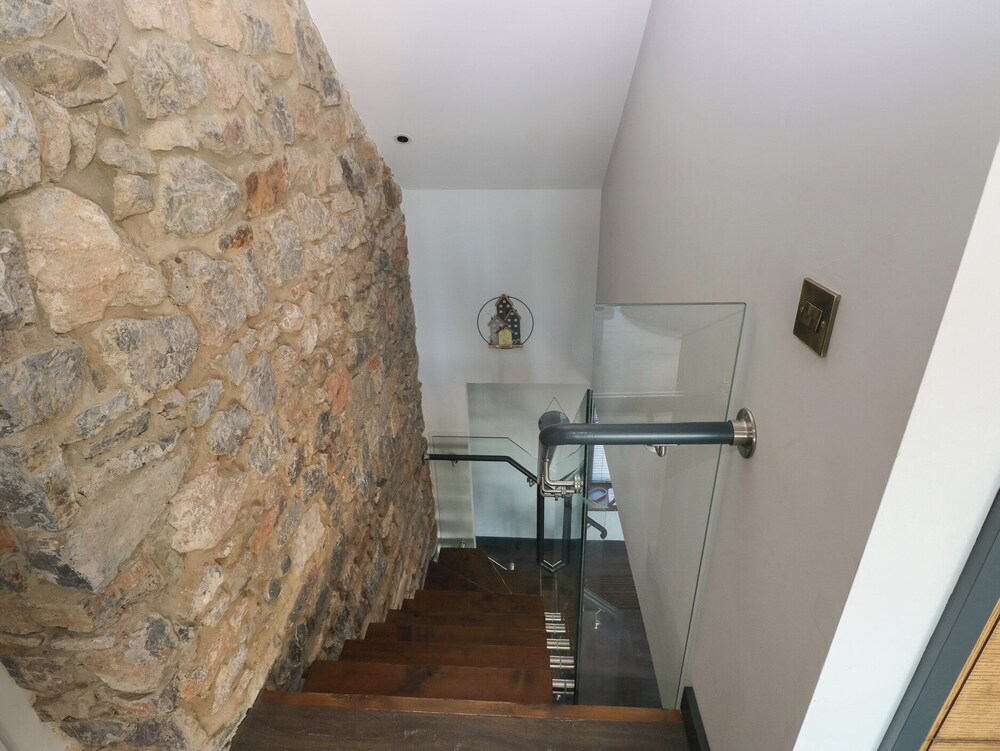 10 Brython Place