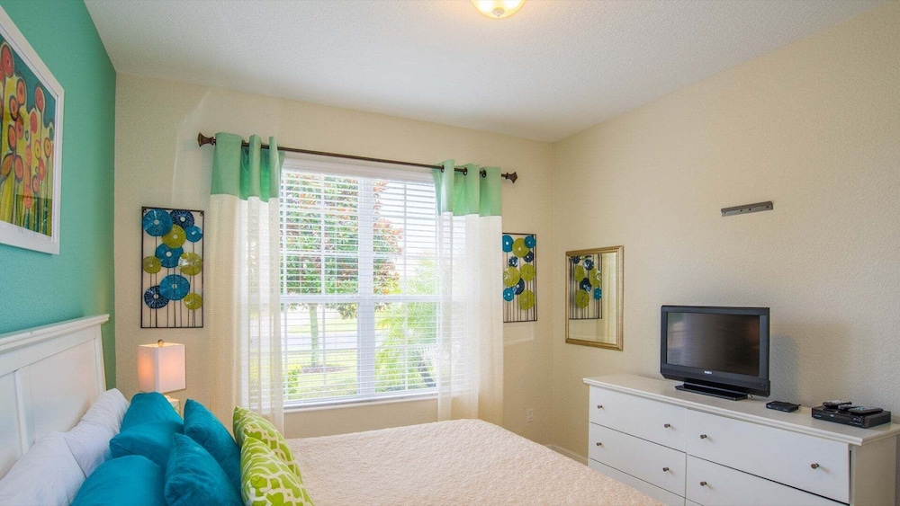Lavish 4BR Home in Windsor Hills Resort