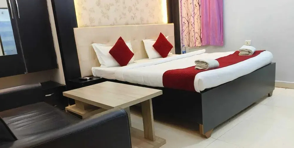 Hotel Shanti Niketan By Nexottel