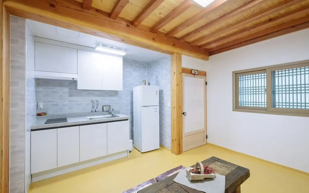 Daegu Seomun Hanok Guesthouse