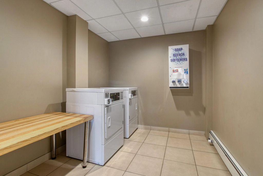 Best Western PLUS Fox Creek