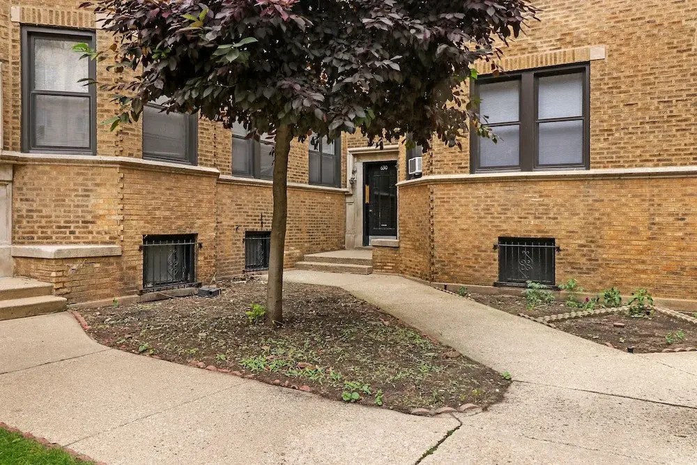 1BR Apt with Modern Elegance in Boystown