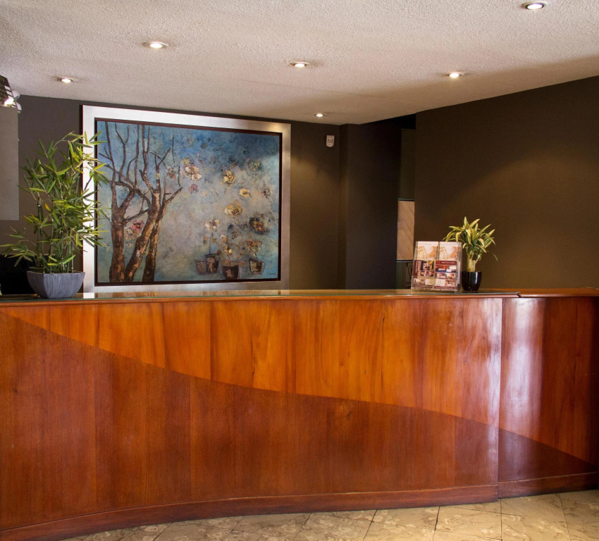Hotel Park Suites