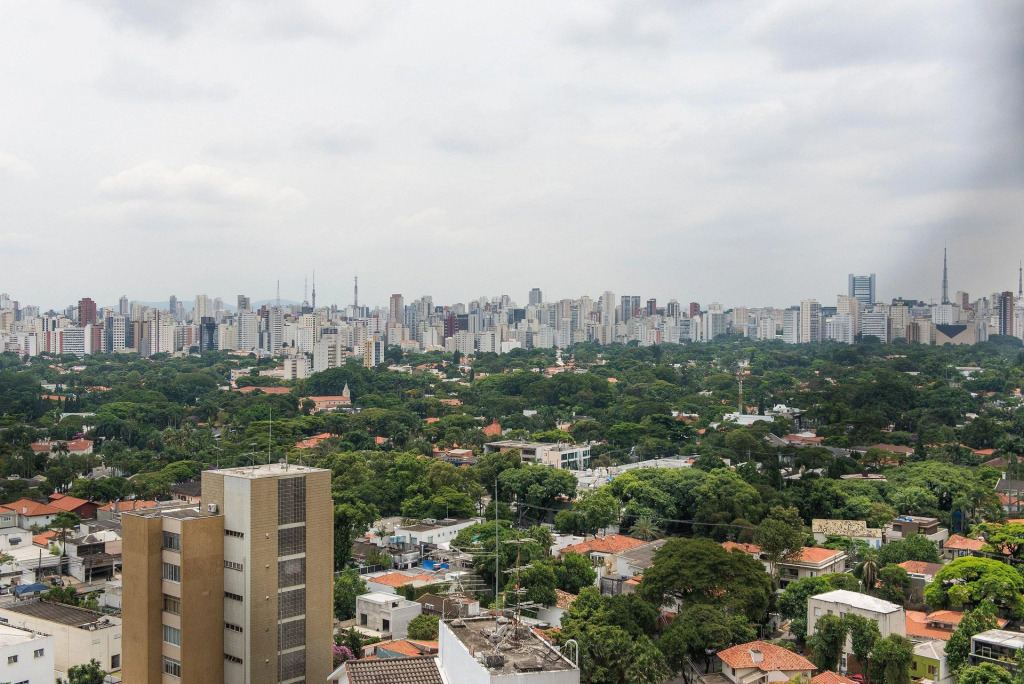CL1806 Flat com limpeza diária no Itaim Bibi
