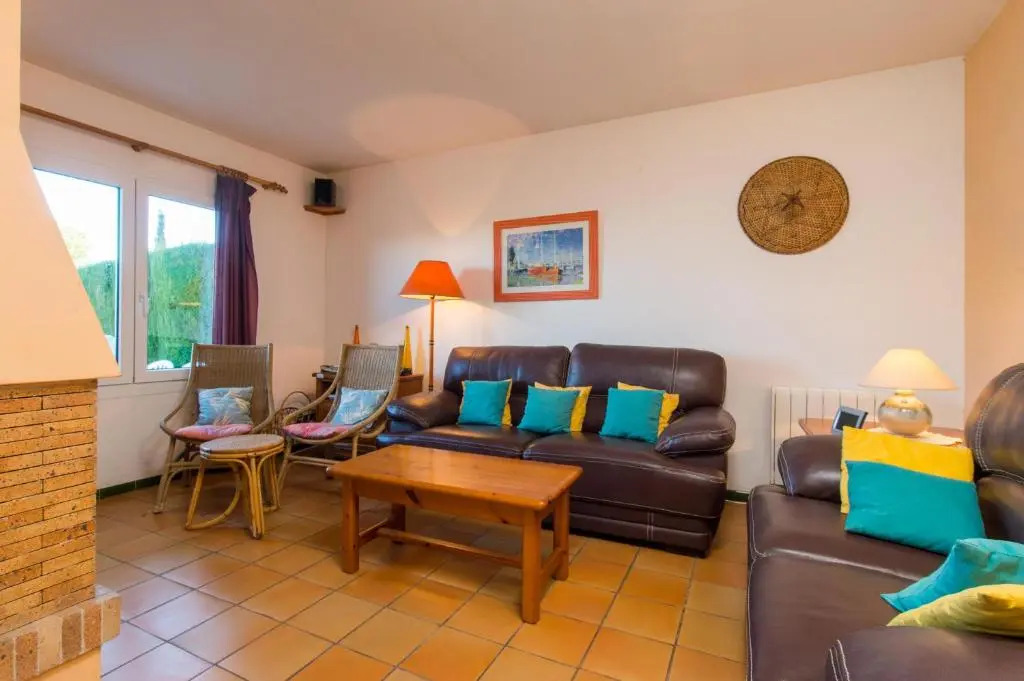 L-1 Calella DE Palafrugell 8 PAX