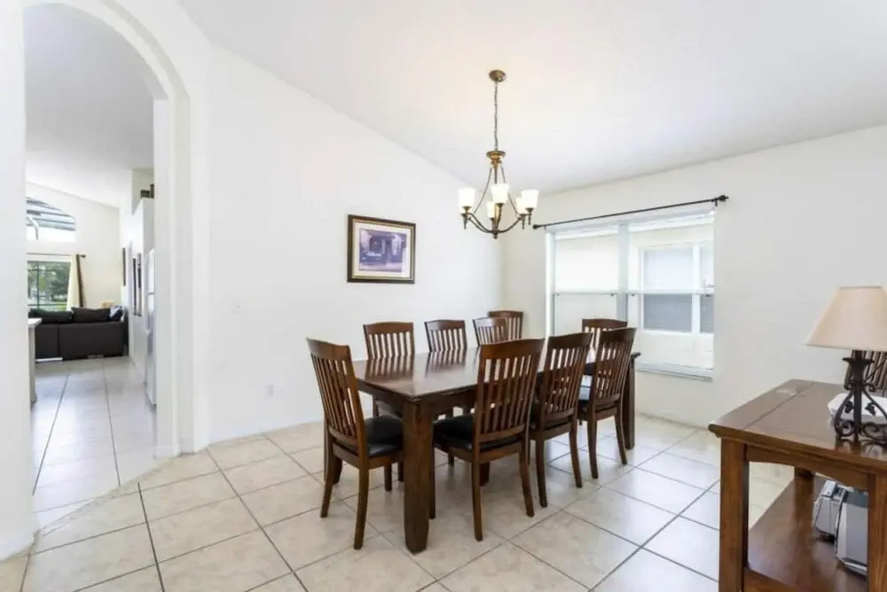 133 Beautiful home with lake view