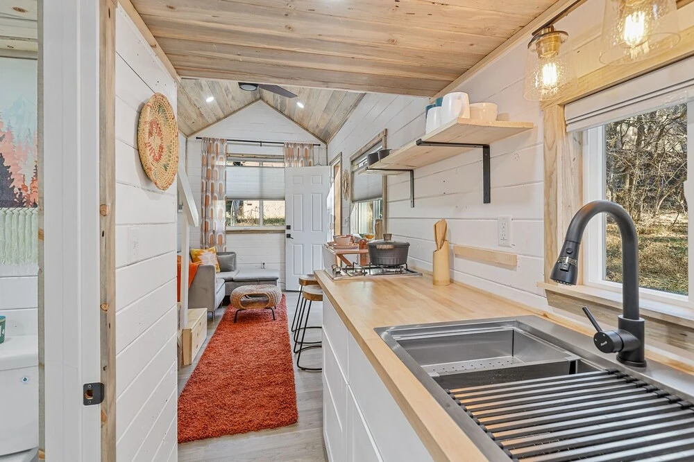 Tiny House! Quiet, Pine Trees, Private, Close to Grand Canyon, Sedona, Oak Creek Just off I17 by Redawning
