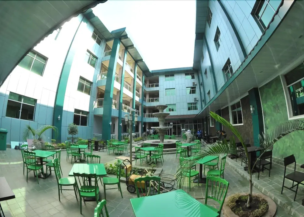 Hotel Ngokaf