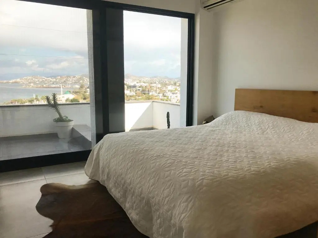 3 Bedroom Villa With Great View Walking Distance to Yalikavak Marina