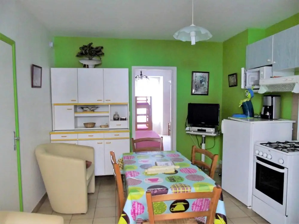 Apartment With One Bedroom In La Bourboule With Wifi 9 Km From The Slopes