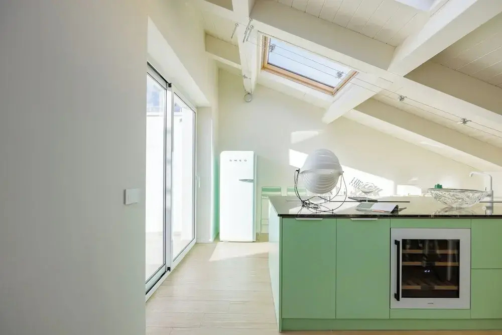 Napoli White Apartment by Wonderful Italy