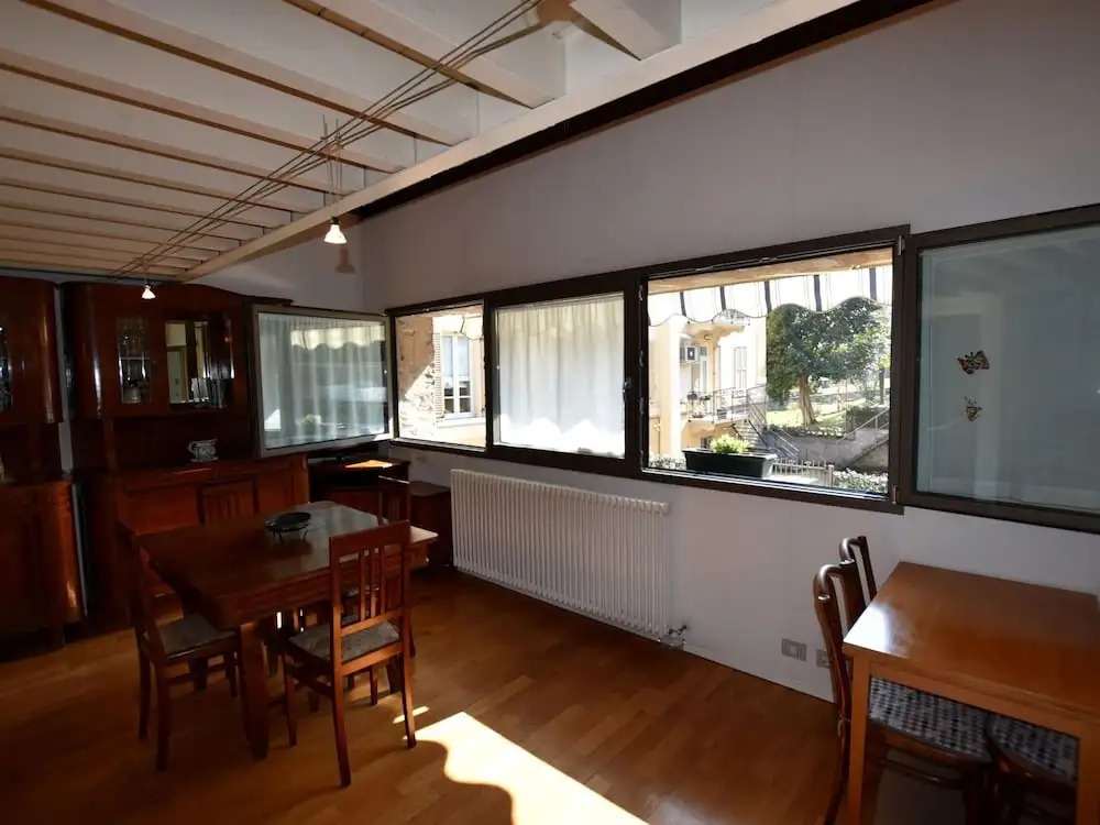 Cozy Apartment in Lovere near Lake