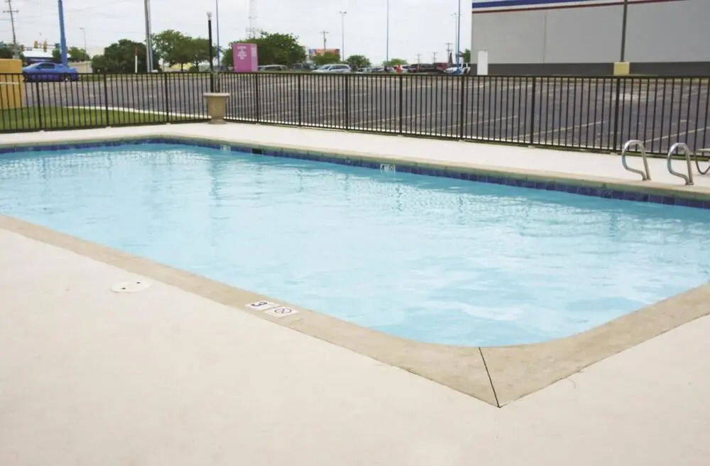 La Quinta Inn & Suites By Wyndham Tulsa Central
