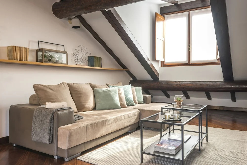 Porta Ticinese – RentClass Mansarda