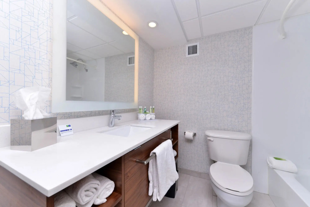 Holiday Inn Express Springfield by IHG