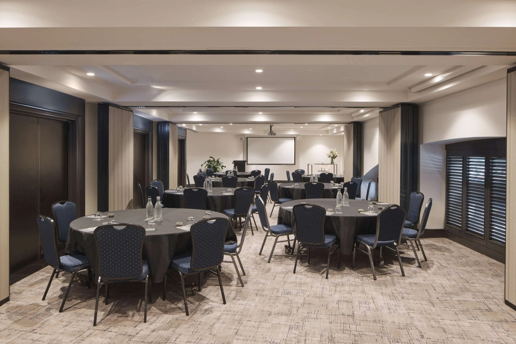 Rydges Darling Square Apartment Hotel
