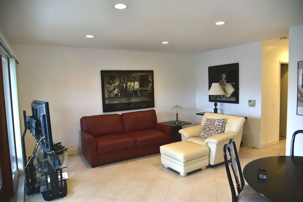 3505 Finley A Burn 2 Bedroom Duplex