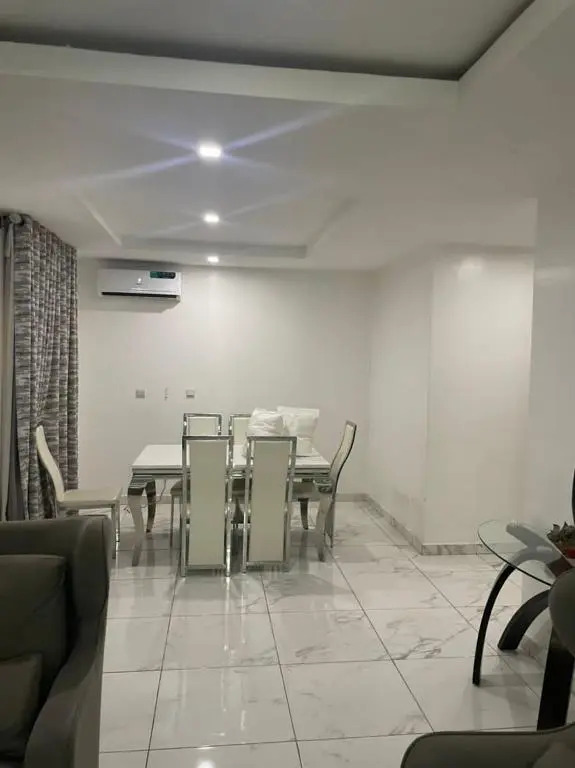 F-3 4bedroom Apartment