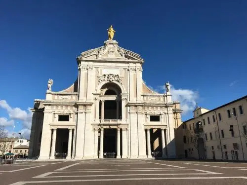 Camere il Cantico
