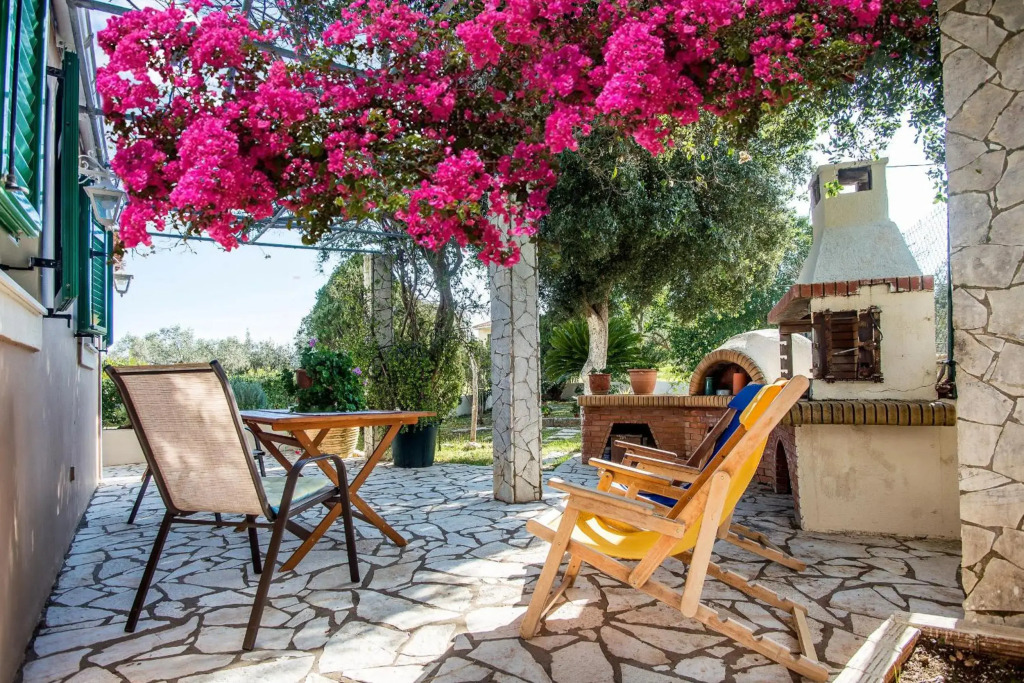 Villa Aelia - A Peaceful And Private Place