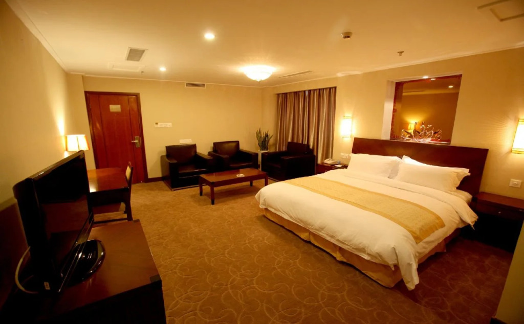 Tiansheng Hotel