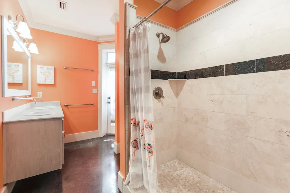 Brand-new Casa Bella Beach Haven W/ Private Pool 5 Bedroom Home
