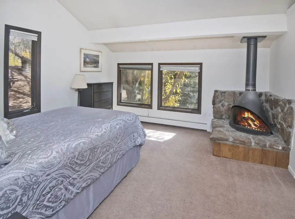 Creekside Townhome With Wood Burning Fireplace In Vail, Co 3 Bedroom Townhouse by RedAwning