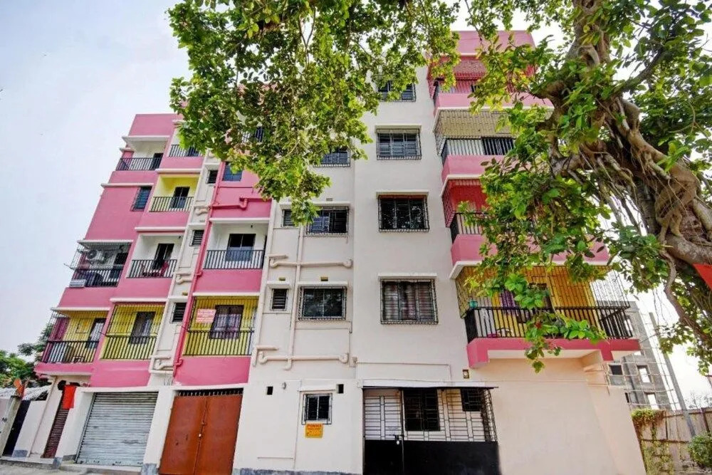 Goroomgo Relax Inn Newtown Kolkata