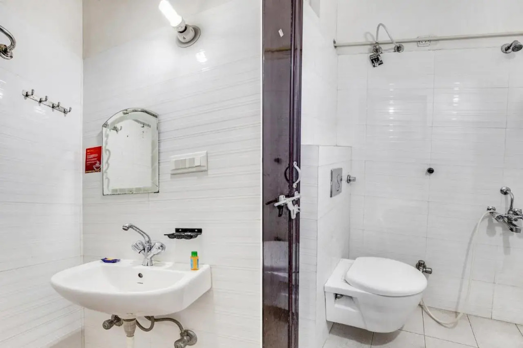 FabHotel Himanshi